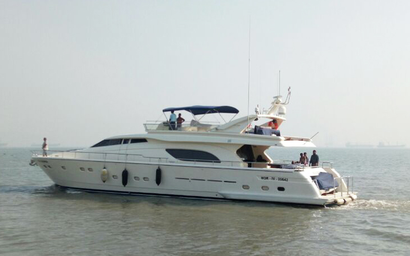 Ferretti 880 Yacht Mumbai