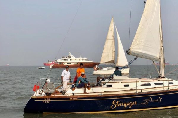 XS 40 Sail Yacht on Charter in Mumbai at Gateway of India